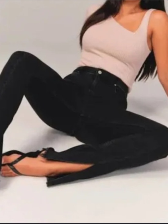 Abercrombie & Fitch Pants - Abercrombie & Fitch Black Straight Leg Jeans